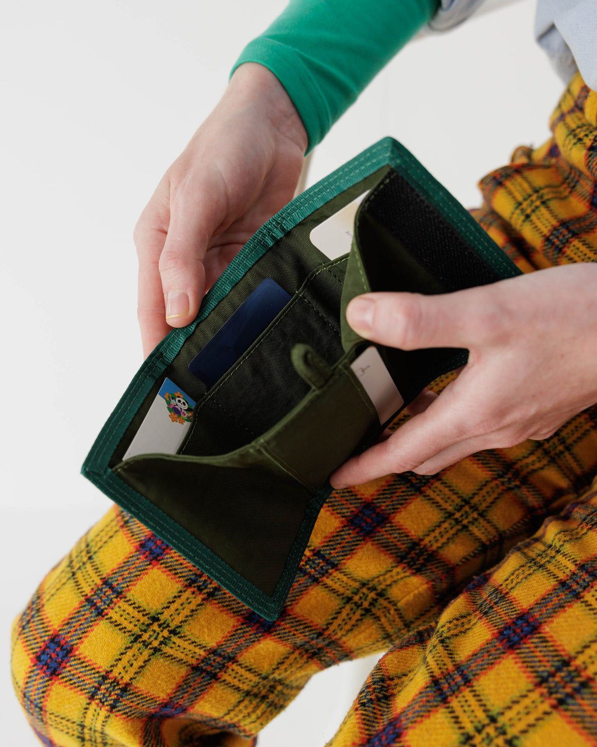 Nylon Wallet - Candy Woodgrain - Baggu